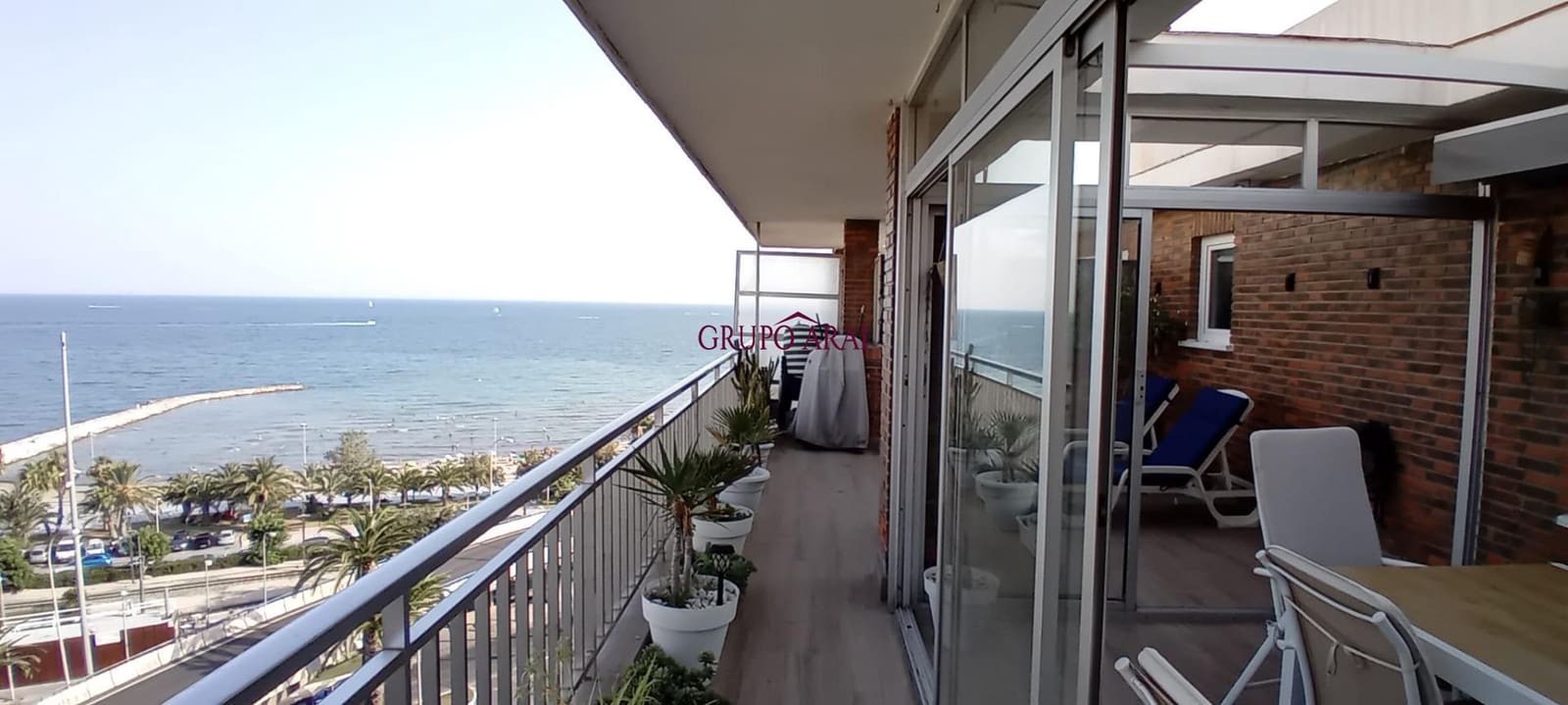 2 makuuhuone Kattohuoneisto myytävänä paikassa Alicante kaupunki - 680 000 € (Ref: 9171597)