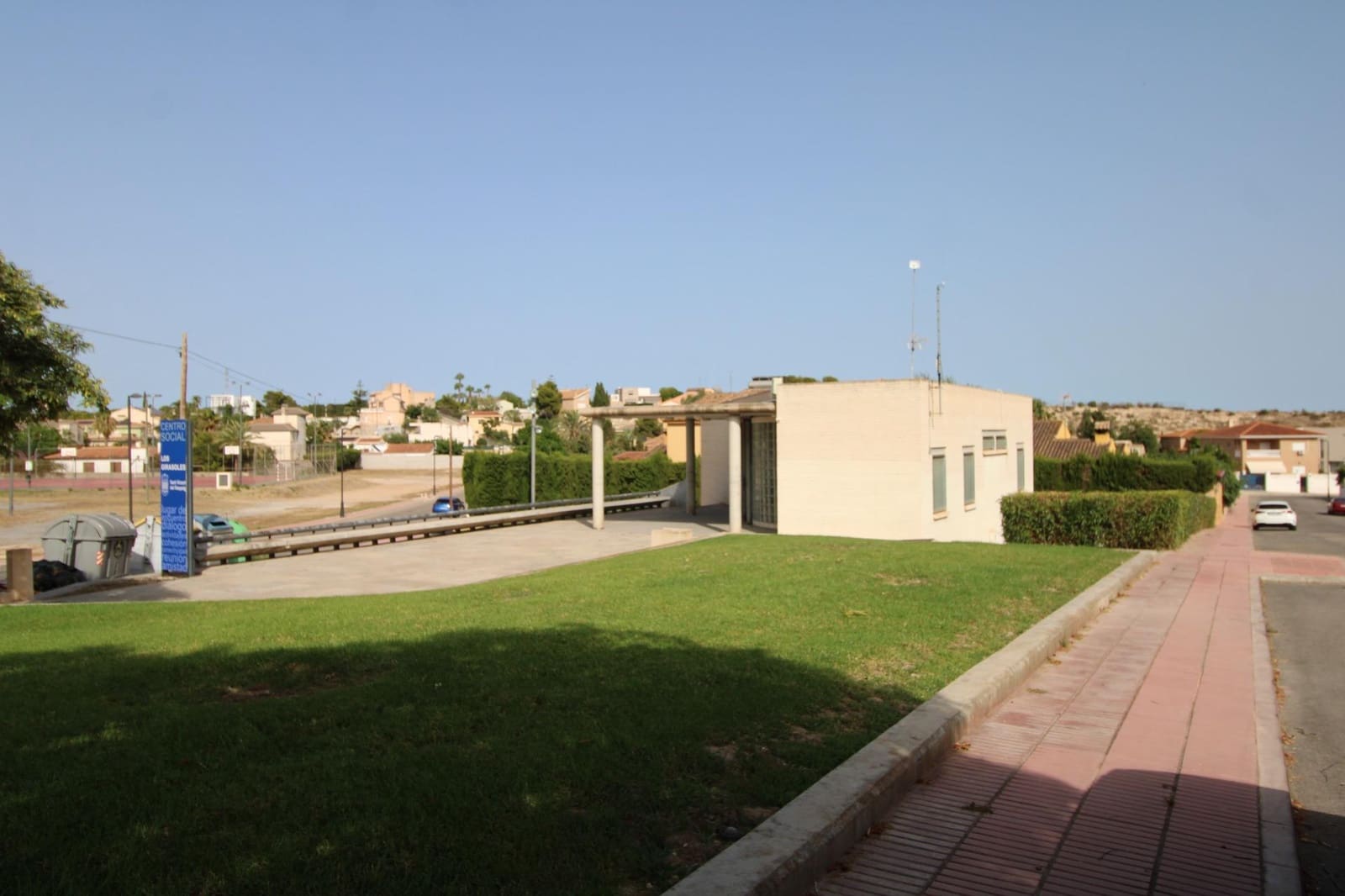 Działka budowlana na sprzedaż w San Vicente / Sant Vicent del Raspeig - 300 000 € (Ref: 9192521)