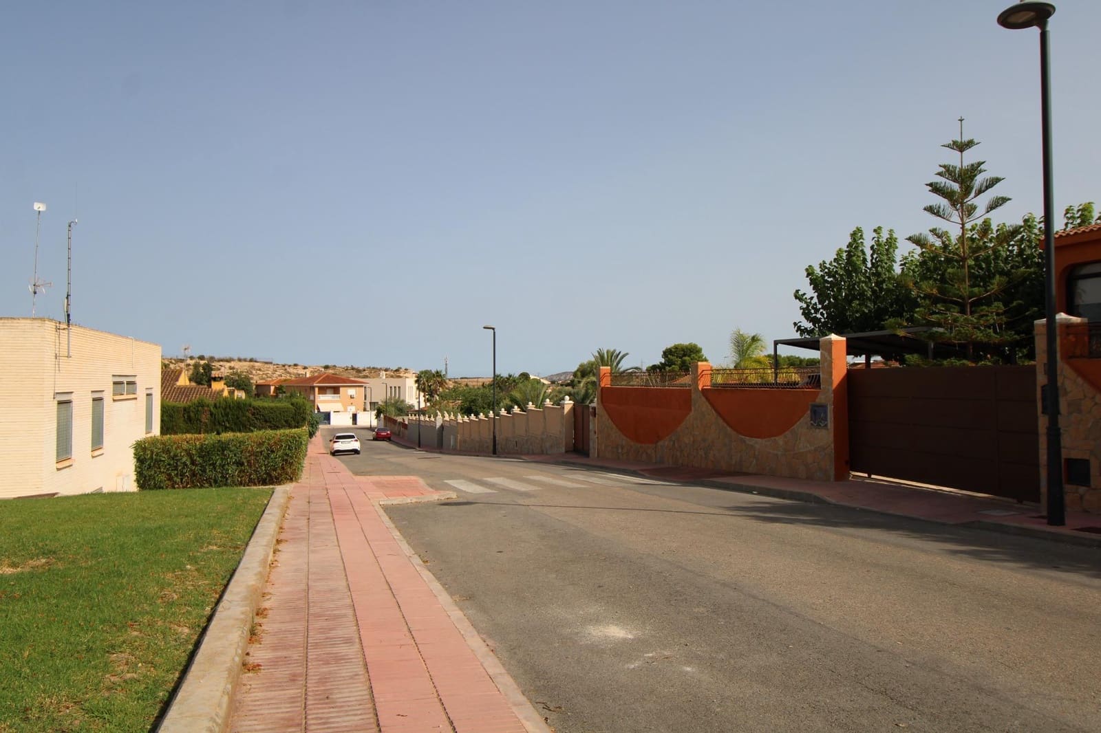 Działka budowlana na sprzedaż w San Vicente / Sant Vicent del Raspeig - 300 000 € (Ref: 9192521)