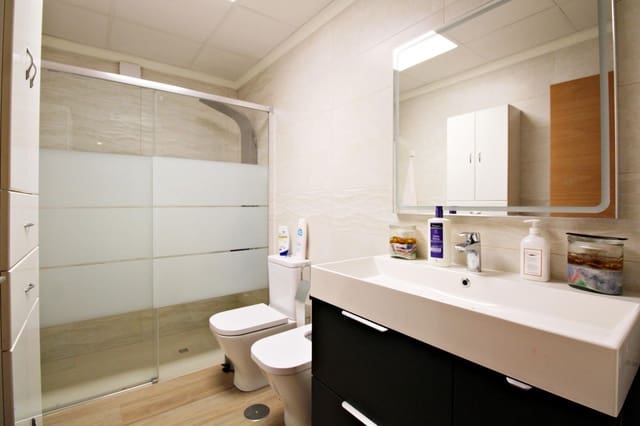 9 soverom Villa til salgs i Cañada del Fenollar, Alicante by med svømmebasseng - € 550 000 (Ref: 9206641)