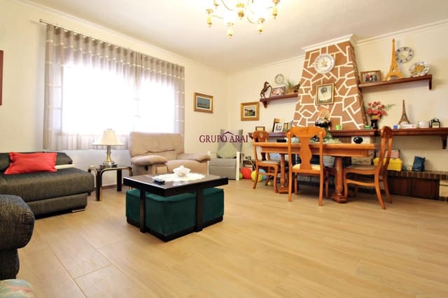 5 soveværelse Villa til salg i Cañada del Fenollar, Alicante by med swimmingpool - € 530.000 (Ref: 9206641)