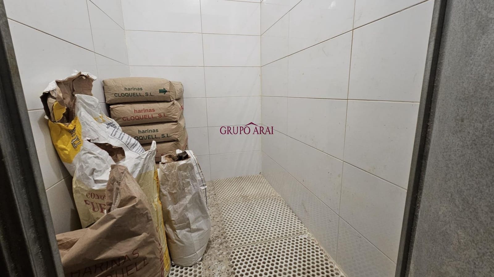 Komercyjne do wynajęcia w Miasto Alicante / Alacant - 1 600 € (Ref: 9206642)