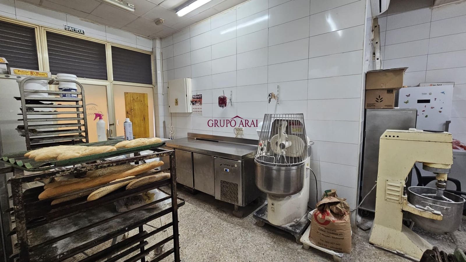 Komercyjne do wynajęcia w Miasto Alicante / Alacant - 1 600 € (Ref: 9206642)