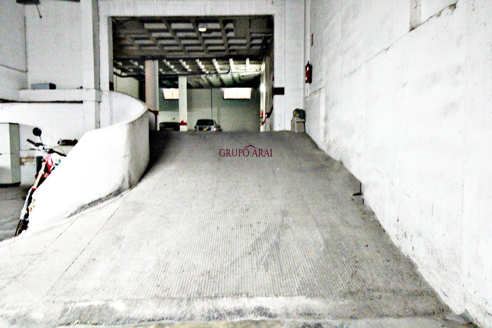 Garasje til salgs i Alicante by - € 8 000 (Ref: 9269946)