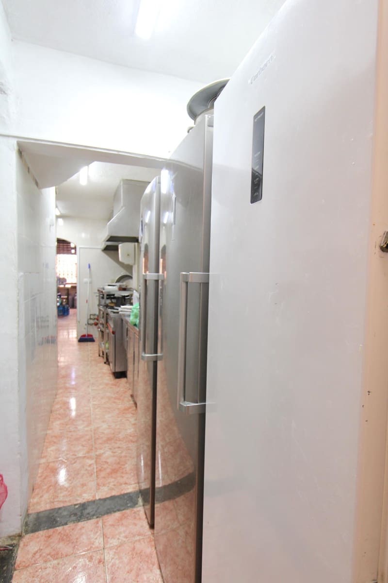 Erhverv til leje i Alicante by - € 990 (Ref: 9297048)