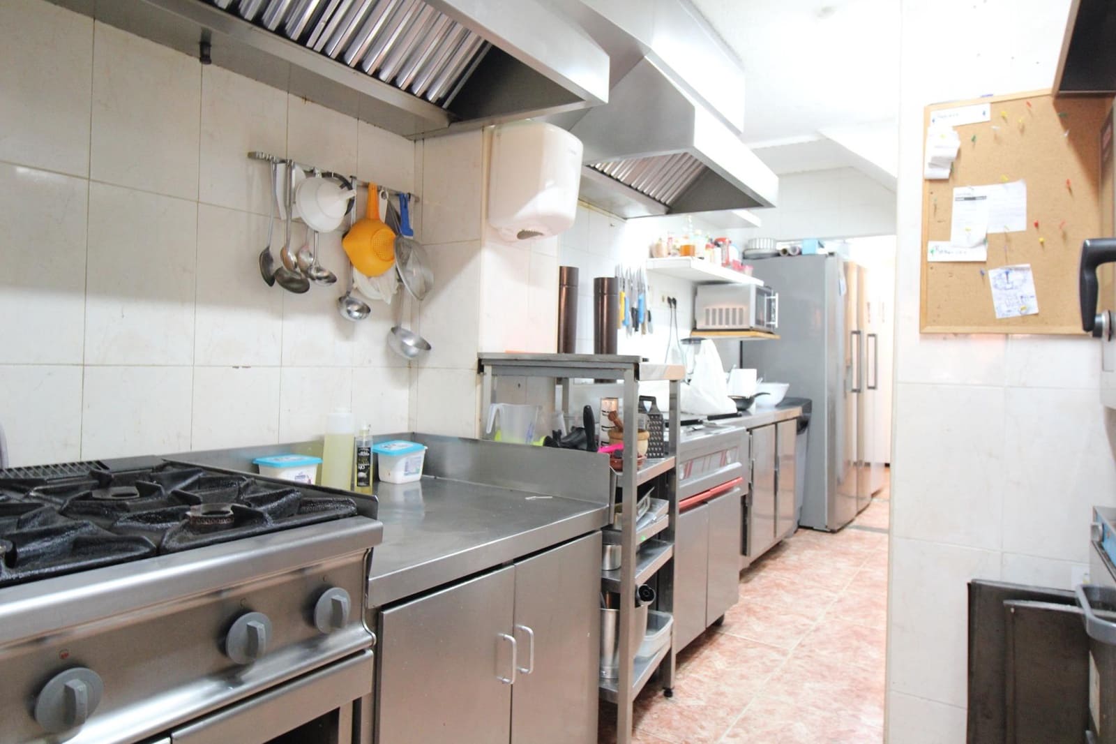 Erhverv til leje i Alicante by - € 990 (Ref: 9297048)