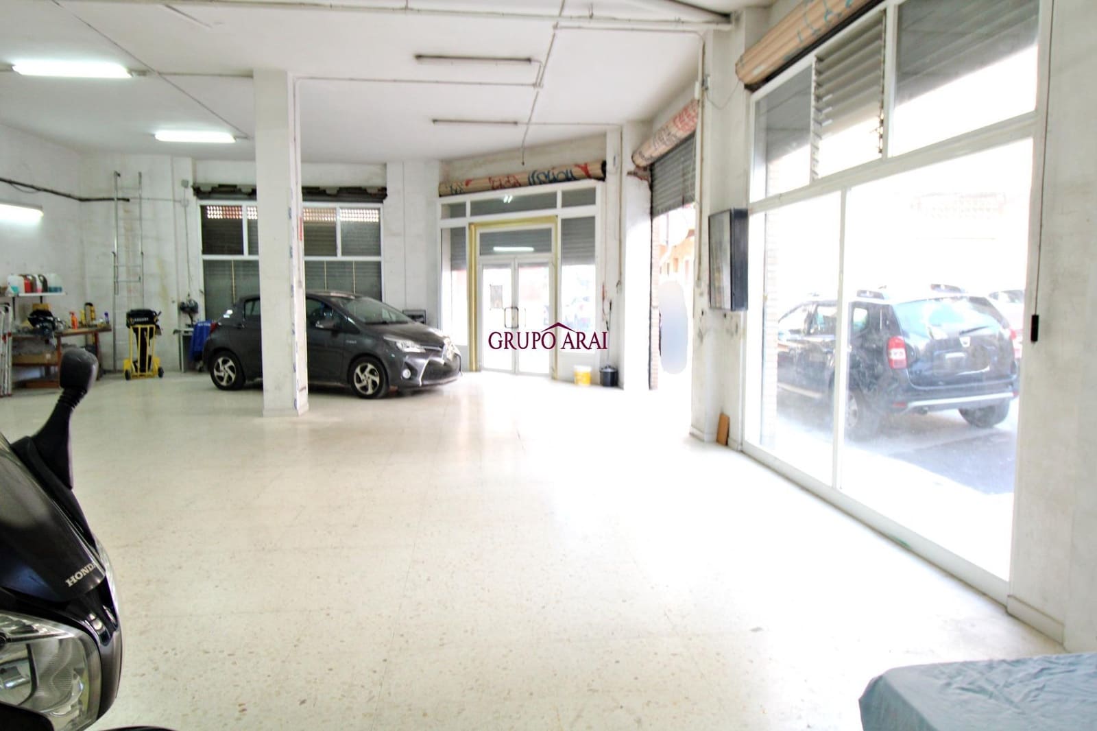 Gewerbe zu verkaufen in Alicante / Alacant Stadt - 190.000 € (Ref: 9349392)