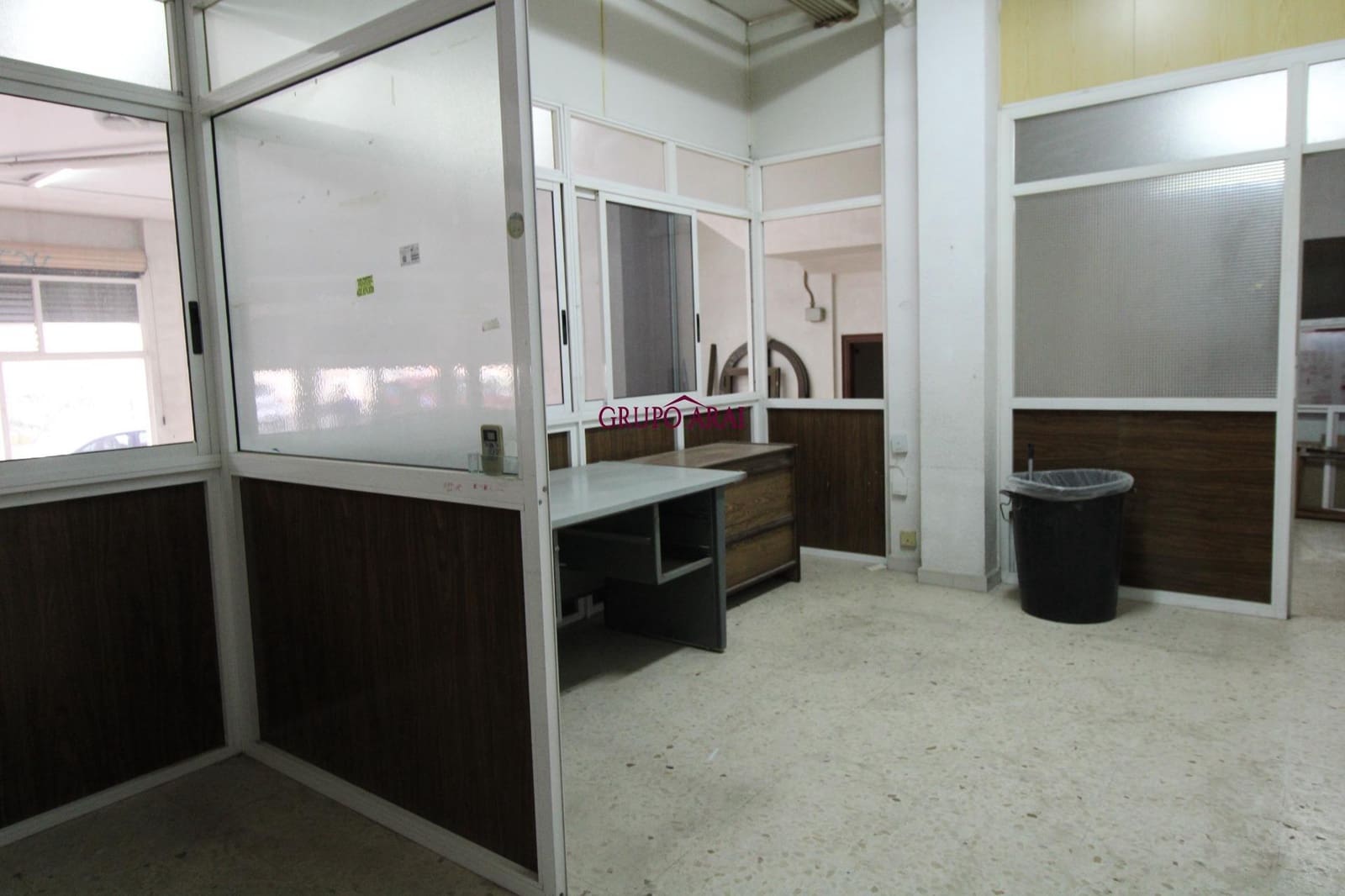 Gewerbe zu verkaufen in Alicante / Alacant Stadt - 190.000 € (Ref: 9349392)