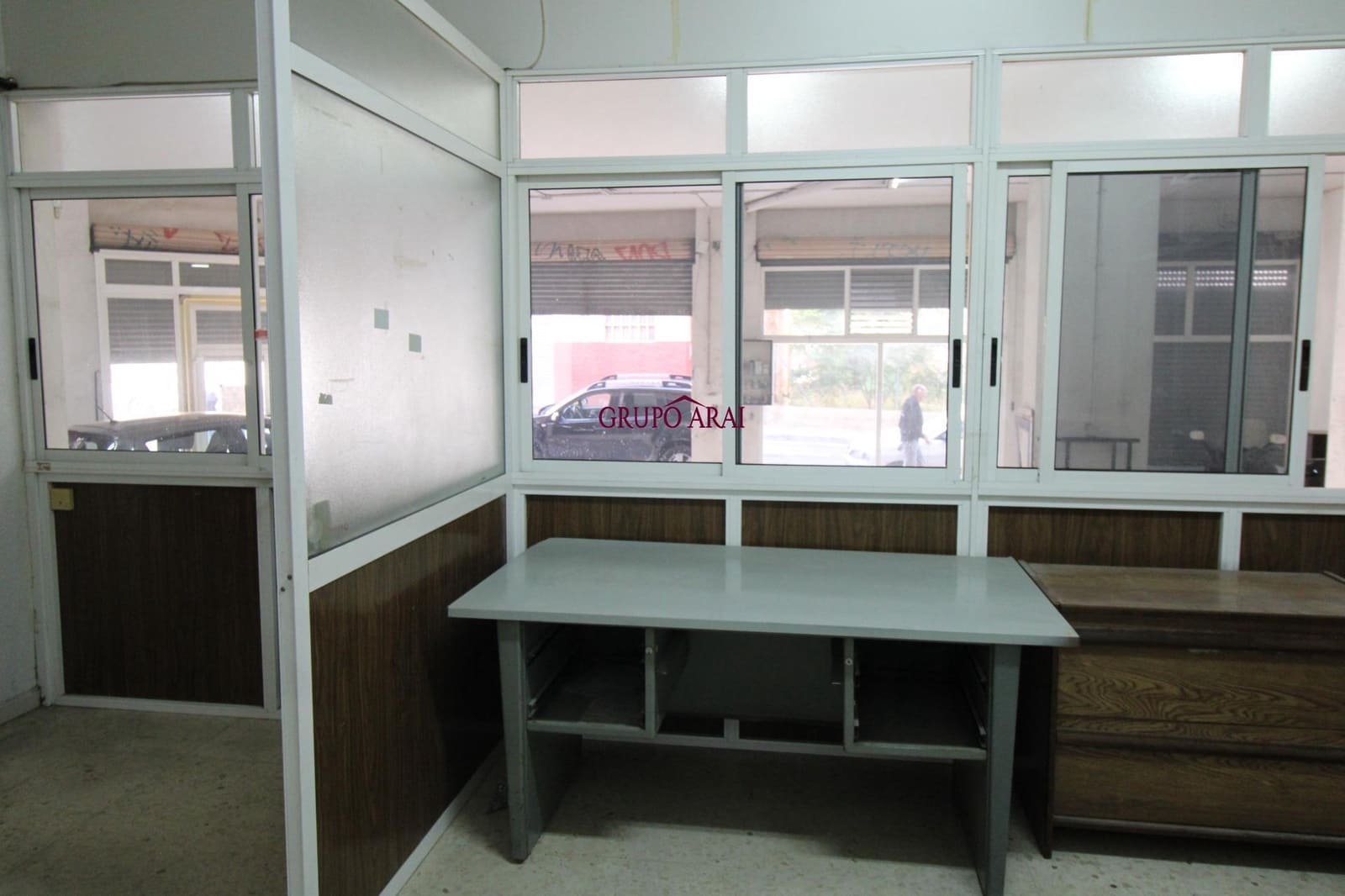 Gewerbe zu verkaufen in Alicante / Alacant Stadt - 190.000 € (Ref: 9349392)