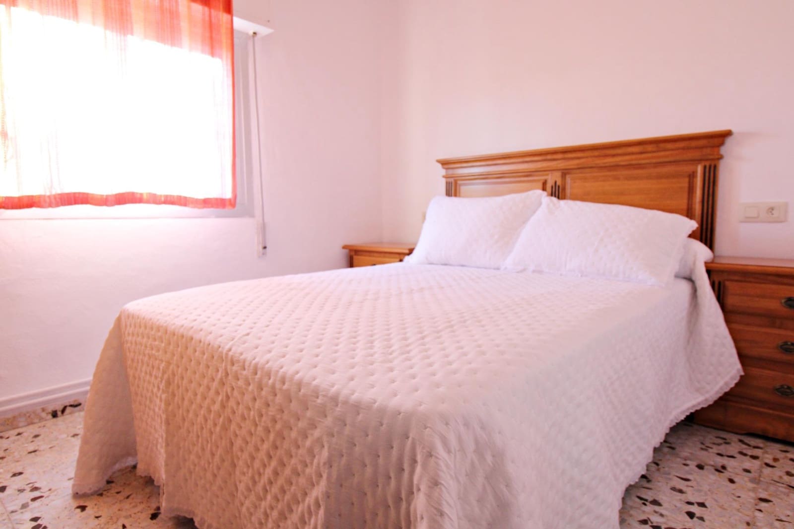 3 sypialnia Finka/Dom wiejski na sprzedaż w Castalla z basenem - 195 000 € (Ref: 9362498)