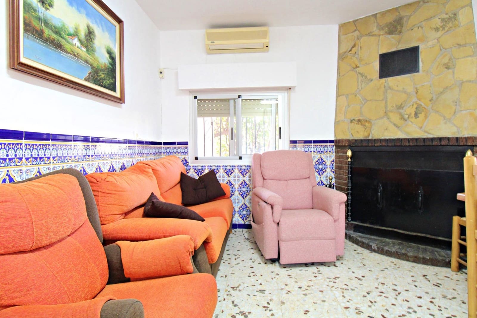 3 sypialnia Finka/Dom wiejski na sprzedaż w Castalla z basenem - 195 000 € (Ref: 9362498)