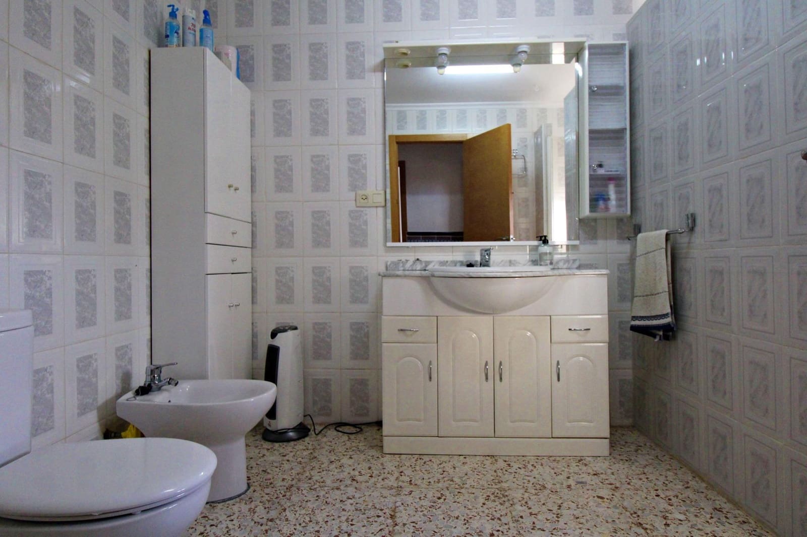 3 sypialnia Finka/Dom wiejski na sprzedaż w Castalla z basenem - 195 000 € (Ref: 9362498)