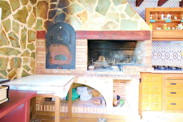 6 chambre Villa/Maison à vendre à San Vicente / Sant Vicent del Raspeig avec piscine garage - 690 000 € (Ref: 9386147)