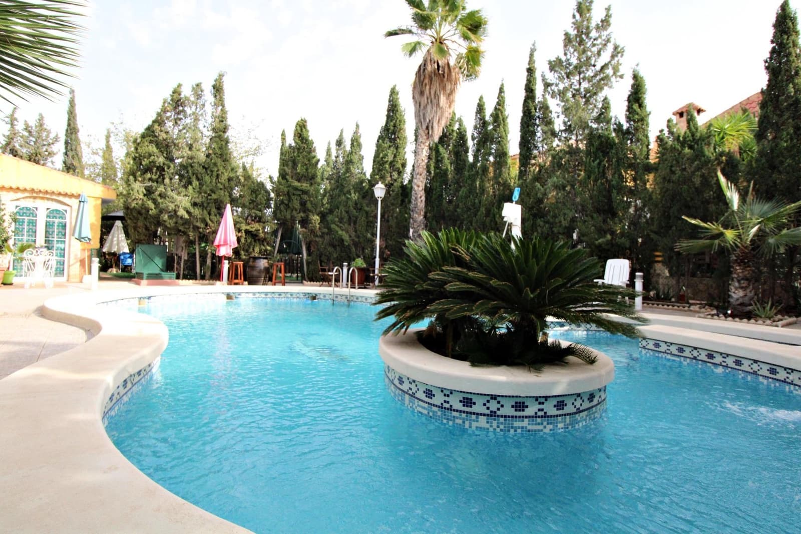 6 chambre Villa/Maison à vendre à San Vicente / Sant Vicent del Raspeig avec piscine garage - 690 000 € (Ref: 9386147)