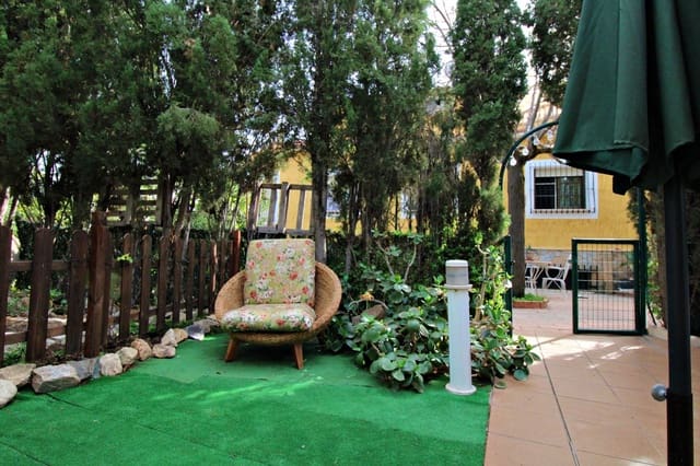 6 chambre Villa/Maison à vendre à San Vicente / Sant Vicent del Raspeig avec piscine garage - 690 000 € (Ref: 9386147)