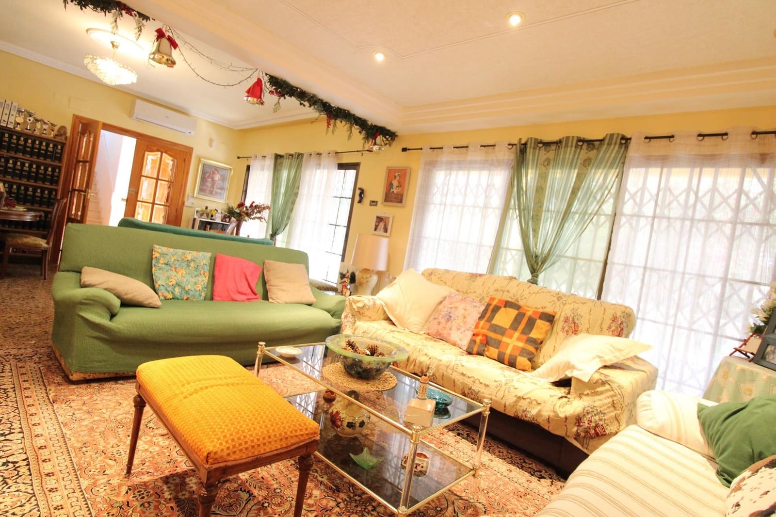 6 chambre Villa/Maison à vendre à San Vicente / Sant Vicent del Raspeig avec piscine garage - 690 000 € (Ref: 9386147)