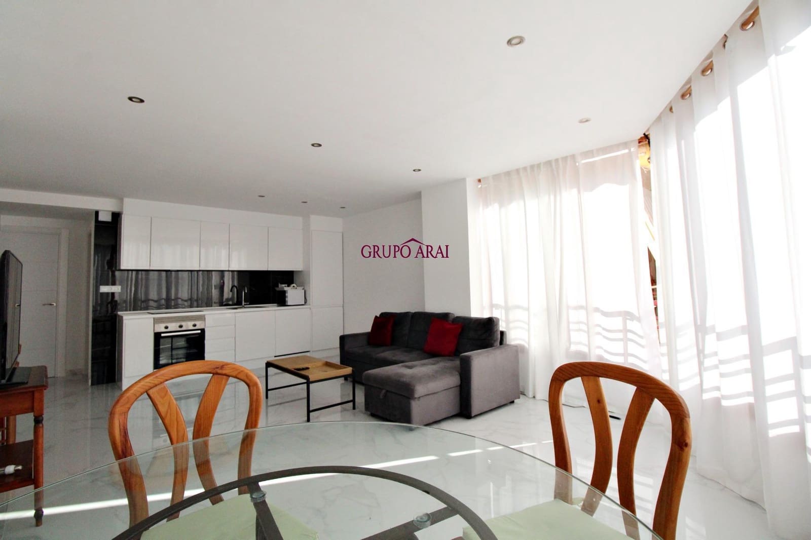 3 bedroom Flat for sale in Playa de San Juan with pool - € 595,000 (Ref: 9396196)