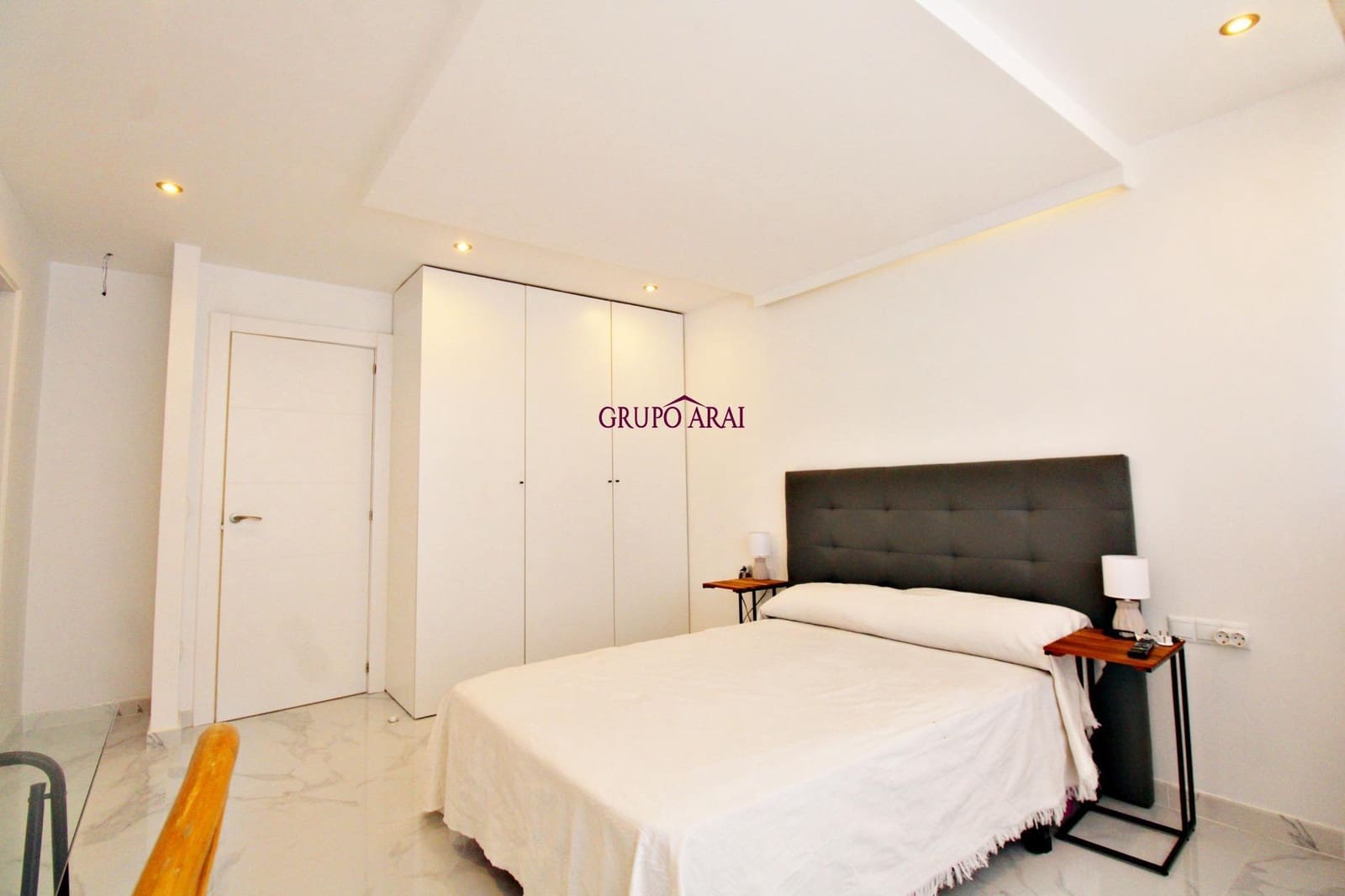 3 bedroom Flat for sale in Playa de San Juan with pool - € 595,000 (Ref: 9396196)