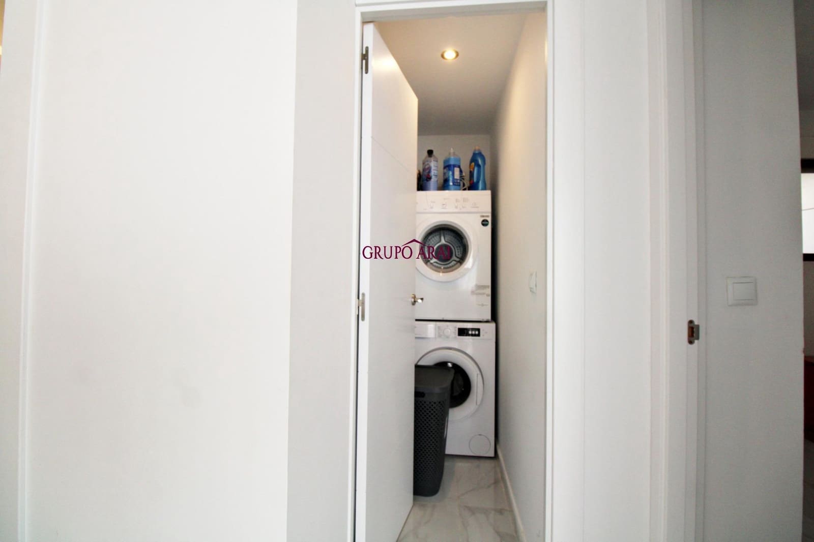 3 bedroom Flat for sale in Playa de San Juan with pool - € 595,000 (Ref: 9396196)