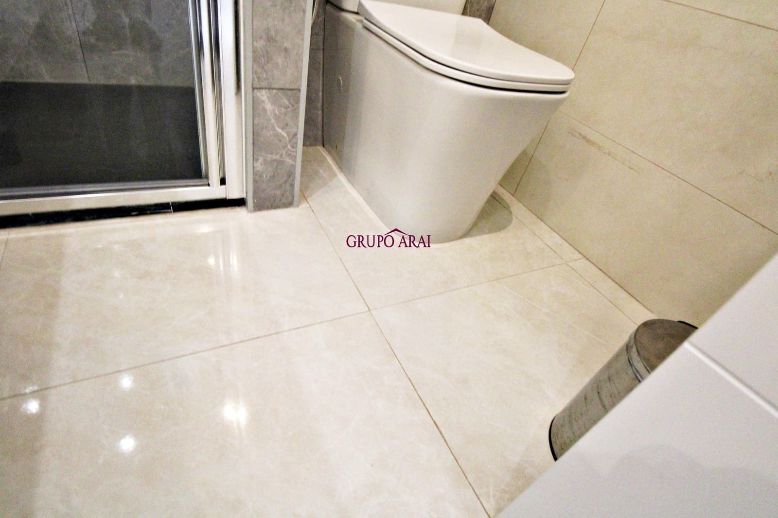 3 bedroom Flat for sale in Playa de San Juan with pool - € 595,000 (Ref: 9396196)