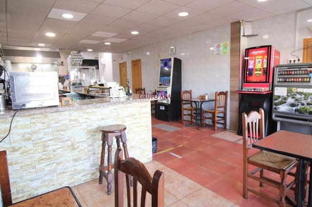 Virksomhed til leje i Los Ángeles, Alicante by - € 950 (Ref: 9411178)