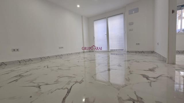 3 sypialnia Apartament na sprzedaż w Playa de los Náufragos, Torrevieja z garażem - 220 000 € (Ref: 9411179)