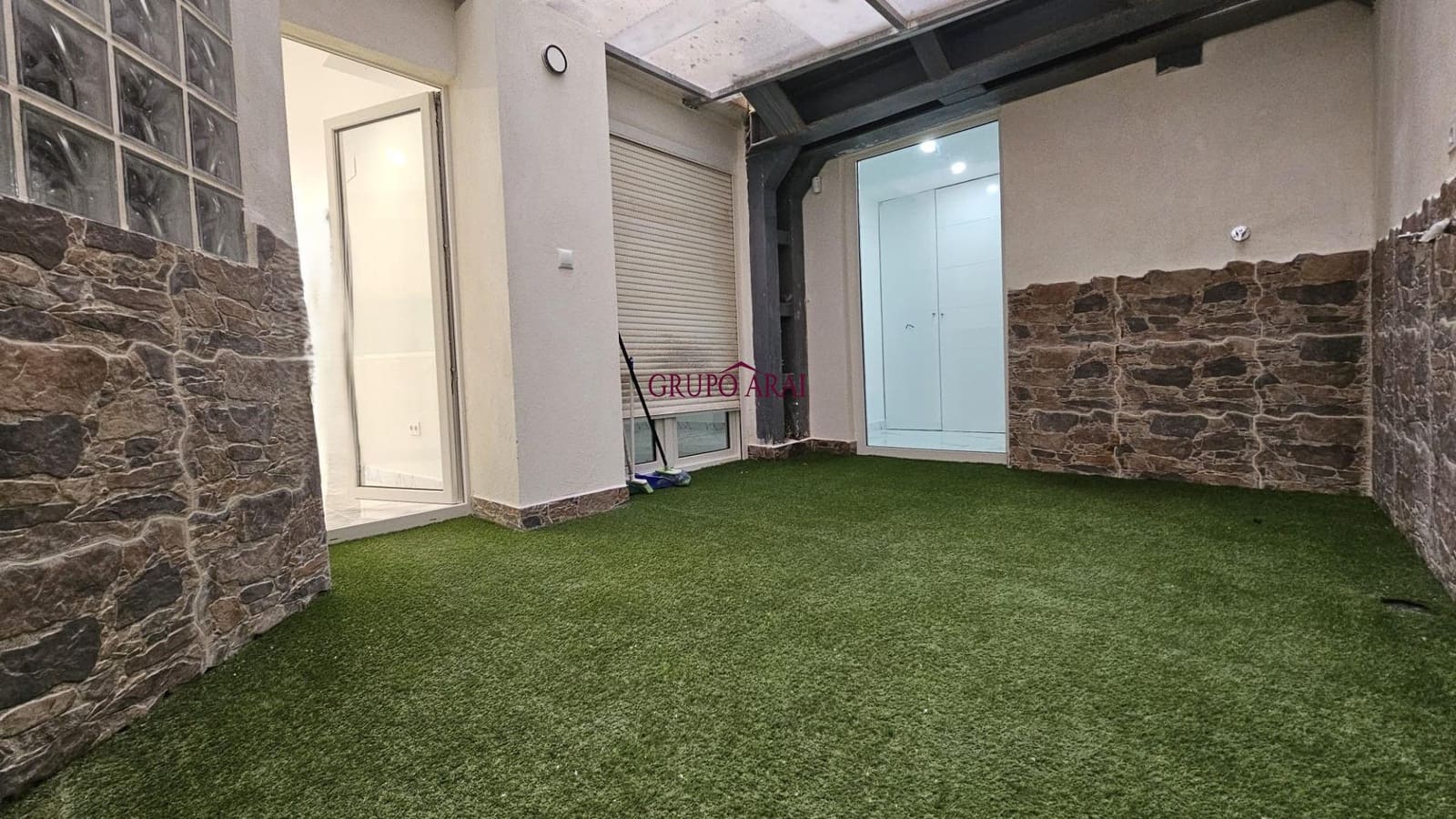 3 sypialnia Apartament na sprzedaż w Torrevieja z garażem - 220 000 € (Ref: 9411179)