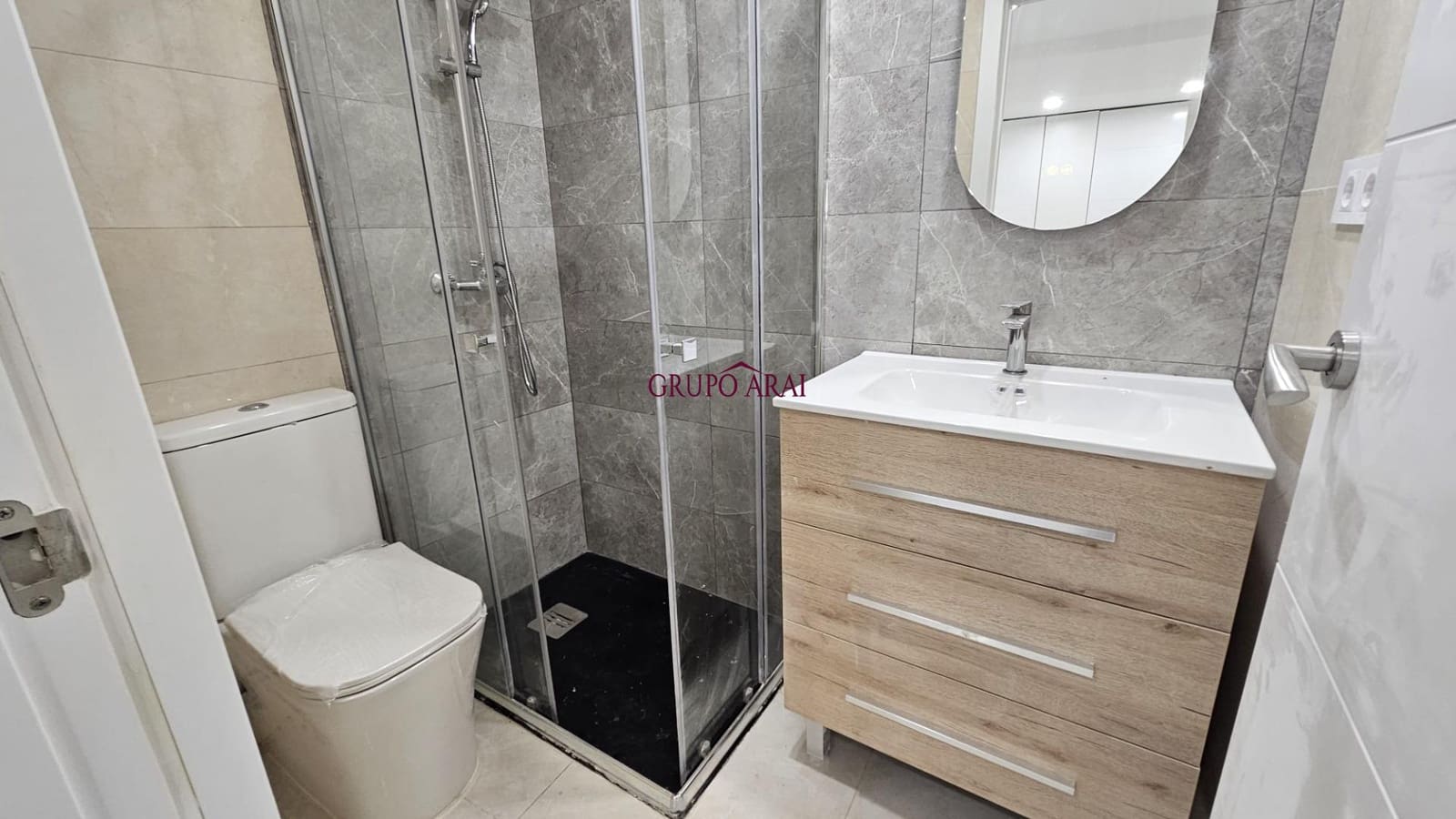 3 sypialnia Apartament na sprzedaż w Torrevieja z garażem - 220 000 € (Ref: 9411179)