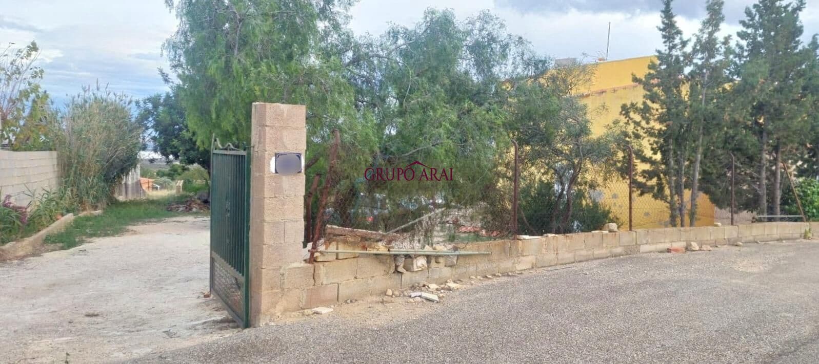 4 slaapkamer Finca/Landhuis te koop in Muchamiel / Mutxamel met zwembad garage - € 159.000 (Ref: 9446599)