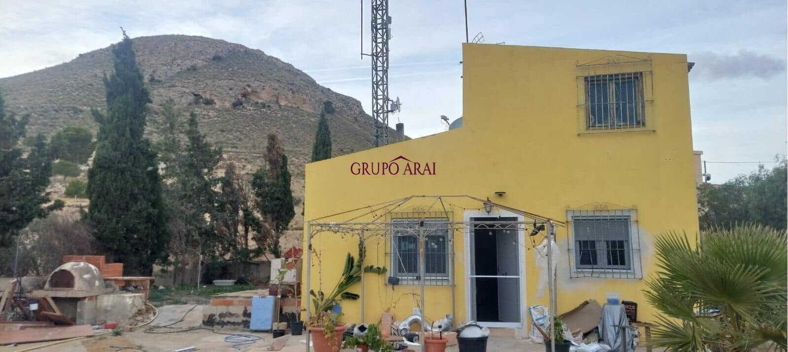 4 slaapkamer Finca/Landhuis te koop in Muchamiel / Mutxamel met zwembad garage - € 159.000 (Ref: 9446599)