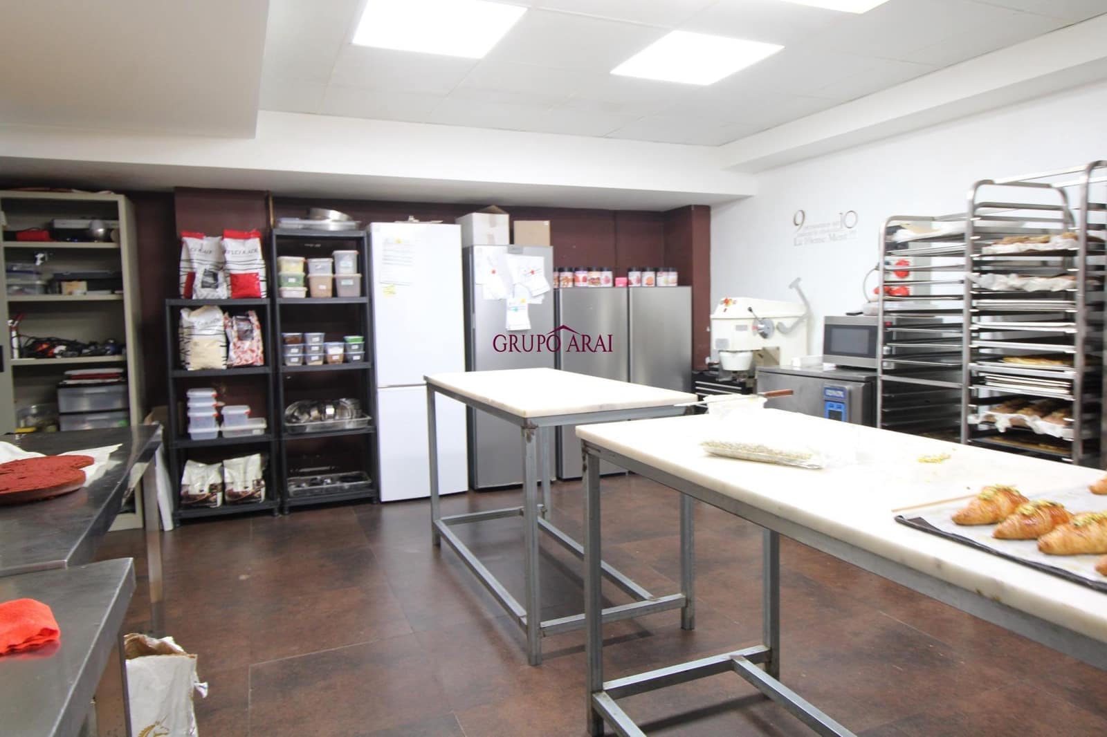 Företag att hyra i Alicante stad - 2 200 € (Ref: 9462506)