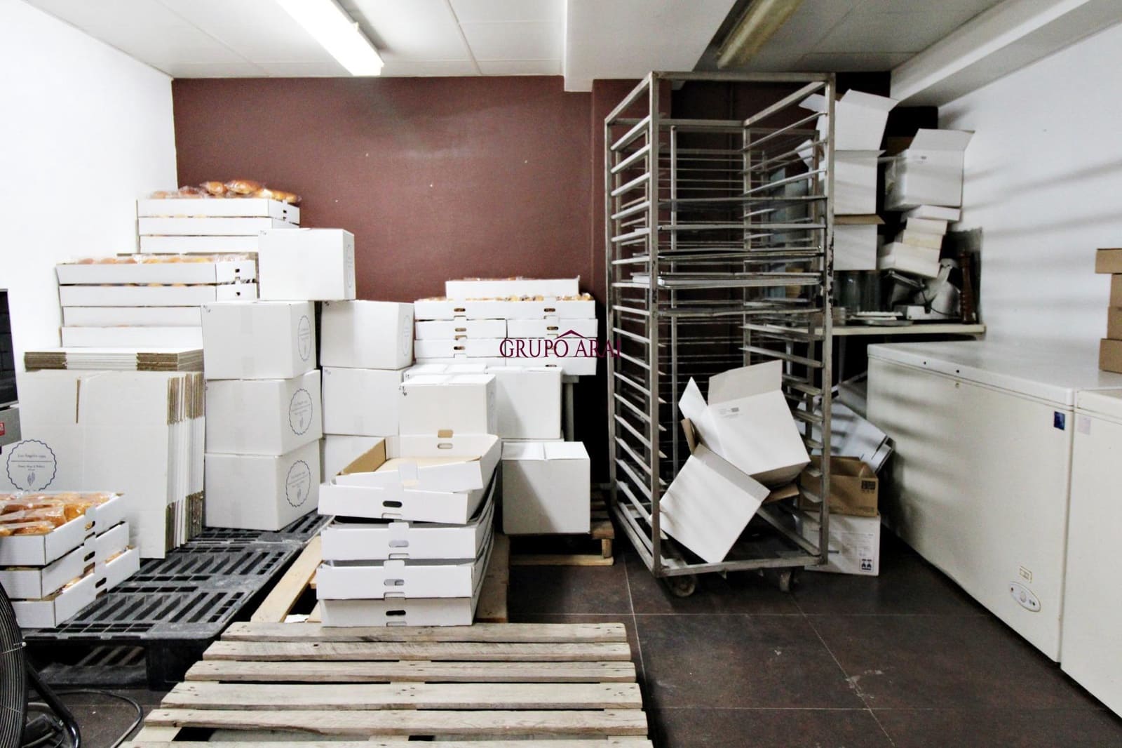 Företag att hyra i Alicante stad - 2 200 € (Ref: 9462506)