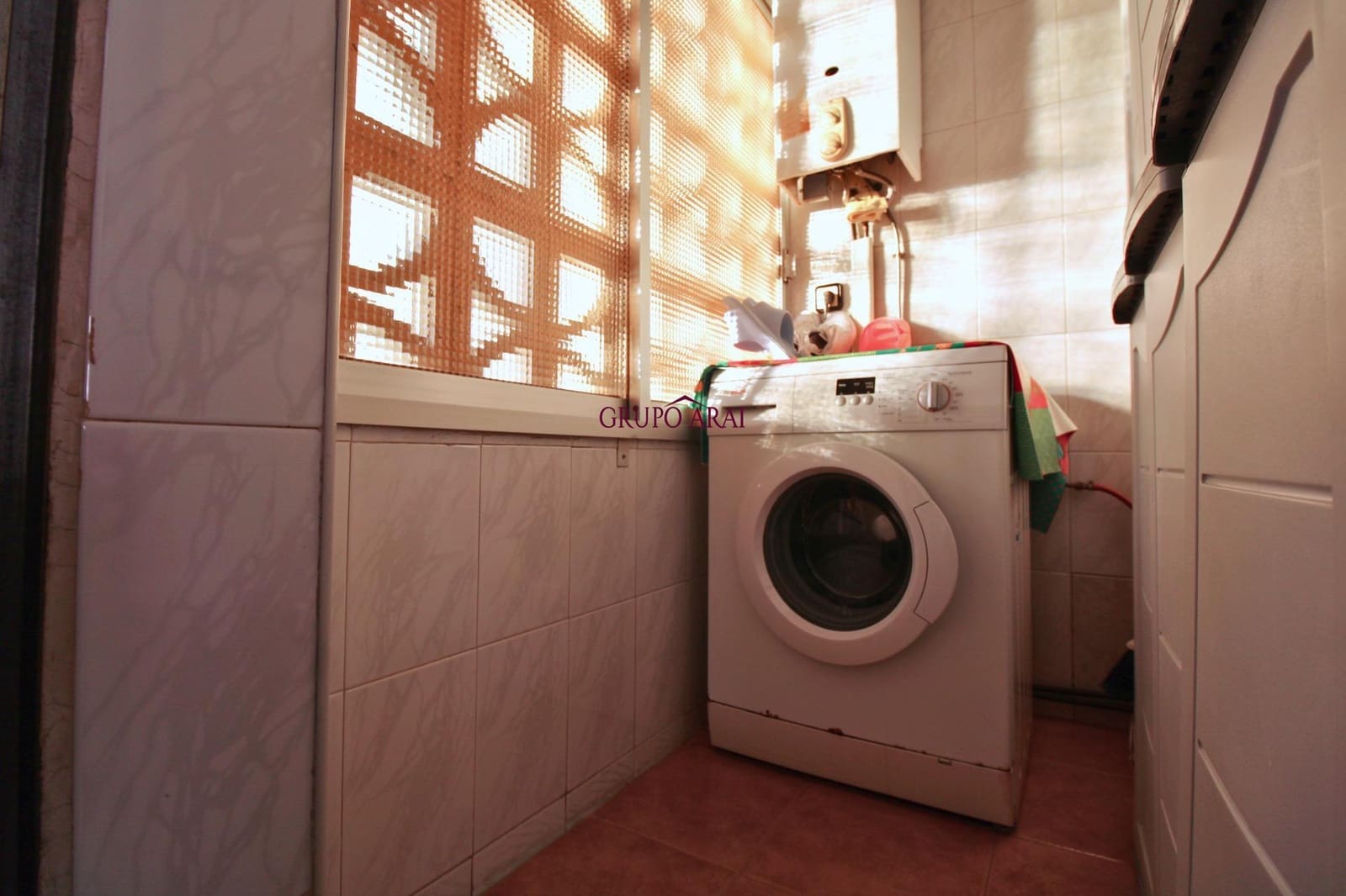 Piso de 3 habitaciones en Alicante / Alacant ciudad en venta - 125.000 € (Ref: 9470575)