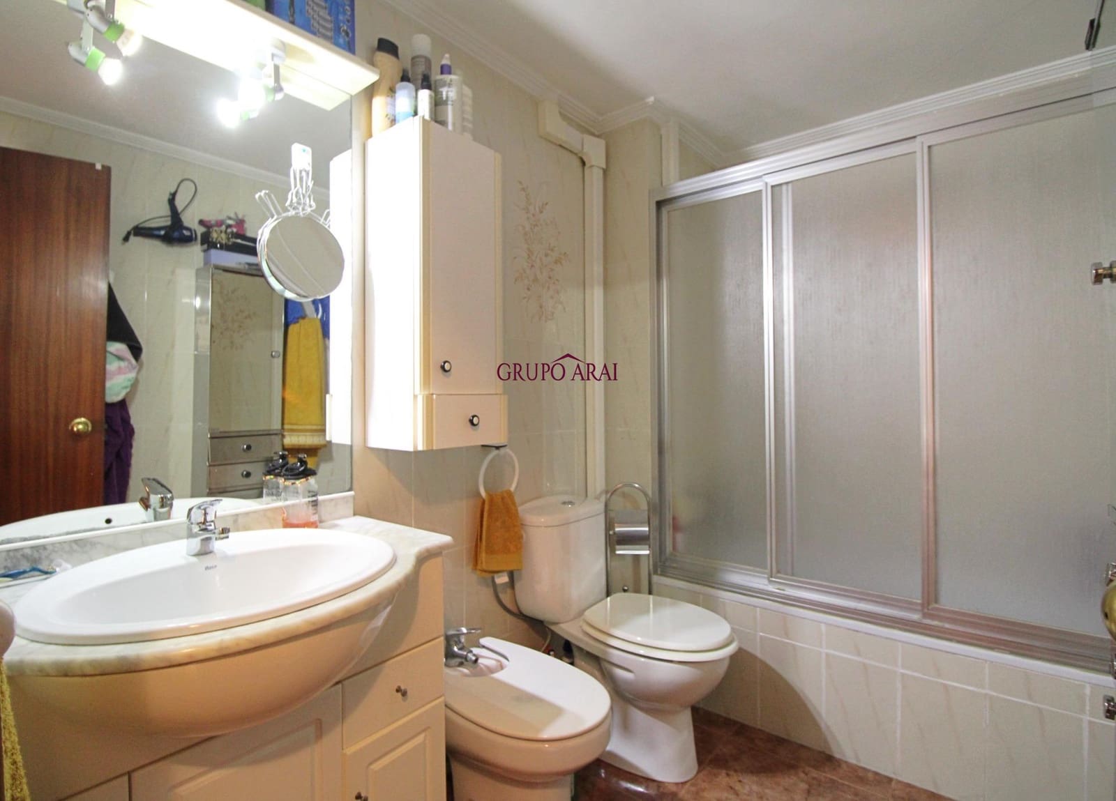 Piso de 3 habitaciones en Alicante / Alacant ciudad en venta - 125.000 € (Ref: 9470575)