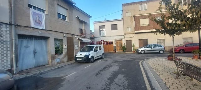 8 slaapkamer Appartement te koop in Monforte del Cid - € 70.000 (Ref: 9470577)