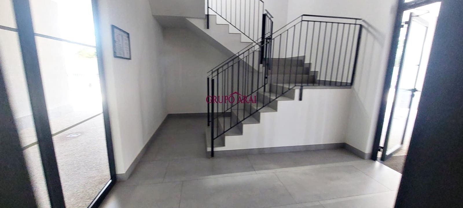 2 soverom Leilighet til salgs i Alicante by med svømmebasseng garasje - € 430 000 (Ref: 9474292)