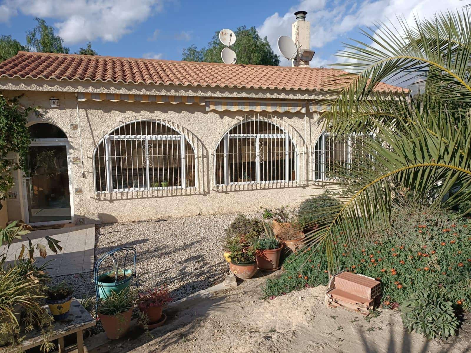 5 slaapkamer Villa te koop in Busot met zwembad - € 415.000 (Ref: 9474293)