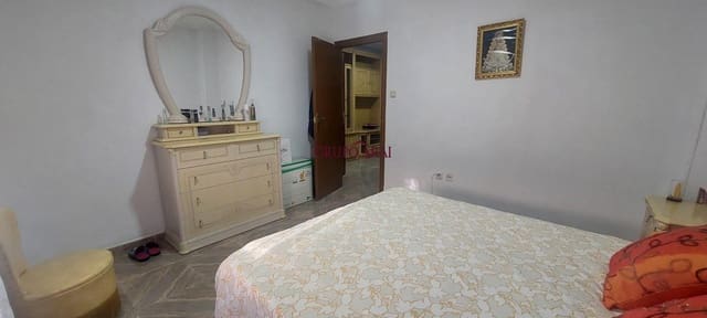 4 makuuhuone Asunto myytävänä paikassa Monforte del Cid - 149 000 € (Ref: 9485322)