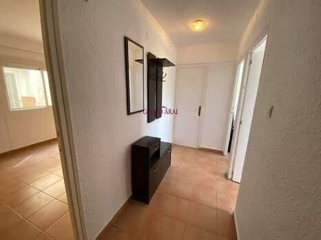 3 soveværelse Lejlighed til salg i Alicante by - € 132.900 (Ref: 9502582)