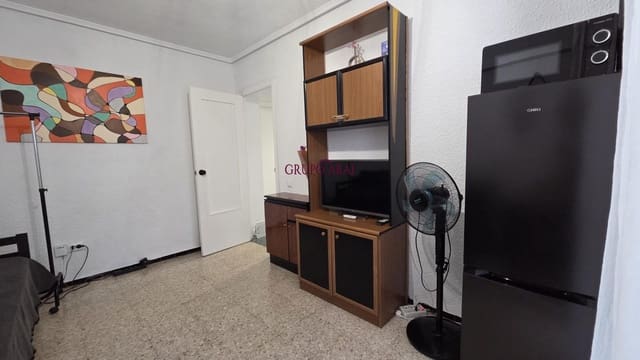 3 Zimmer Wohnung zu verkaufen in Carolinas Altas, Alicante / Alacant Stadt - 172.000 € (Ref: 9533903)