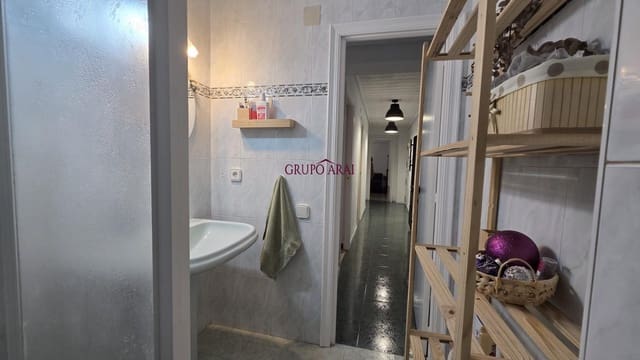 3 Zimmer Wohnung zu verkaufen in Carolinas Altas, Alicante / Alacant Stadt - 172.000 € (Ref: 9533903)