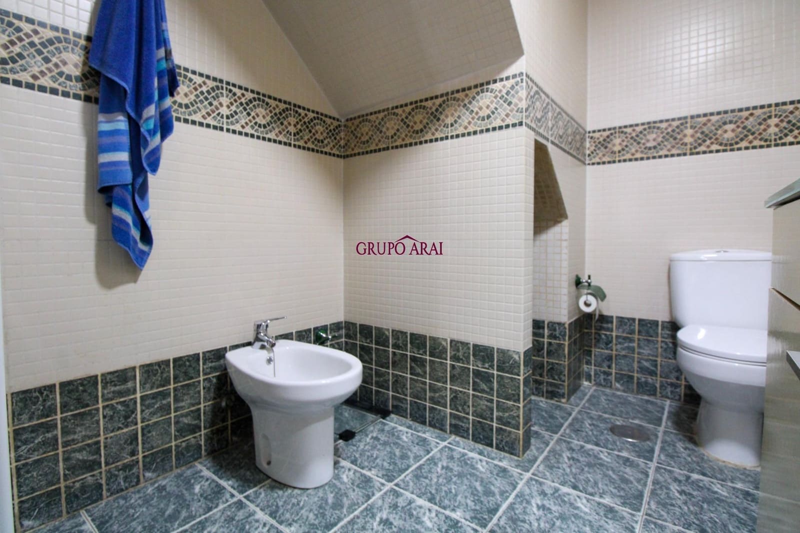 4 soveværelse Lejlighed til salg i Villafranqueza - € 300.000 (Ref: 9551880)