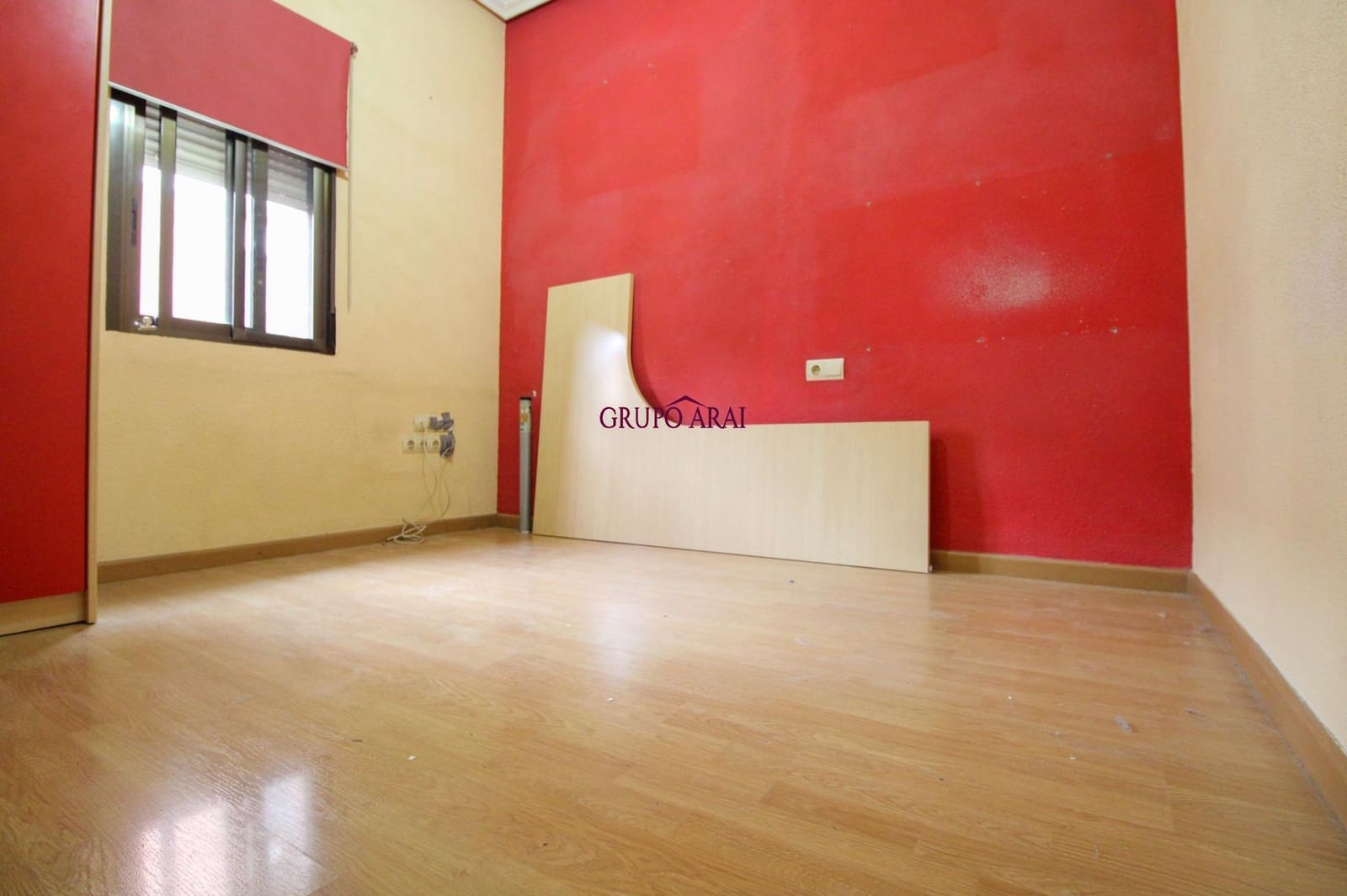 4 bedroom Flat for sale in Villafranqueza - € 300,000 (Ref: 9551880)