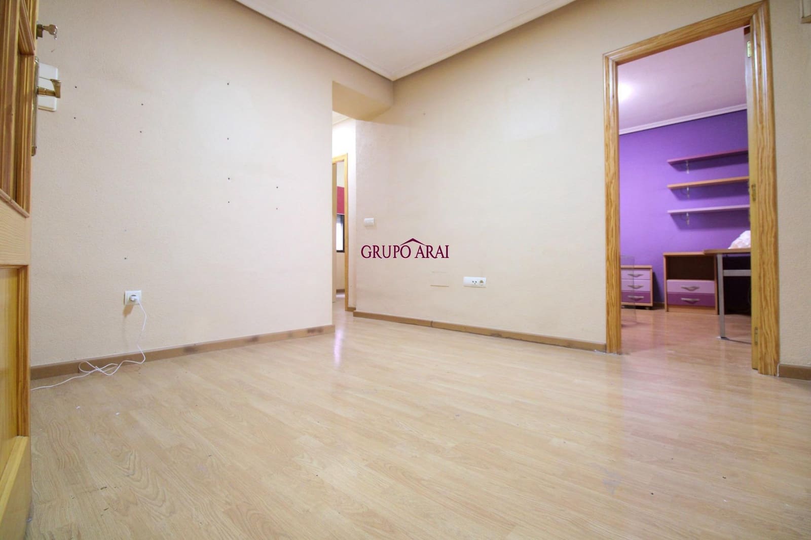 4 bedroom Flat for sale in Villafranqueza - € 300,000 (Ref: 9551880)