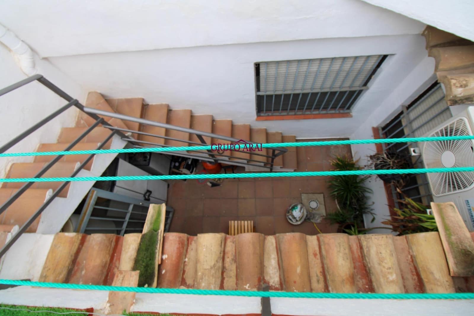 4 bedroom Flat for sale in Villafranqueza - € 300,000 (Ref: 9551880)