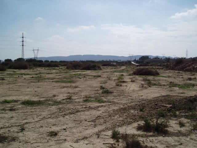 Grunde uden byggetilladelser til salg i Pla de la Vallonga, Alicante by - € 120.000 (Ref: 9562051)