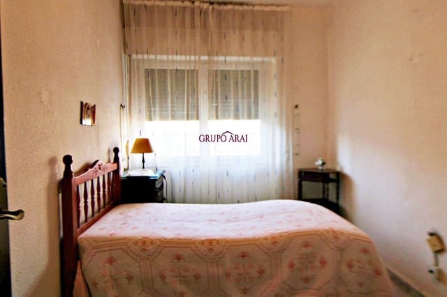 3 quarto Apartamento para venda em Alicante cidade - 159 900 € (Ref: 9571372)