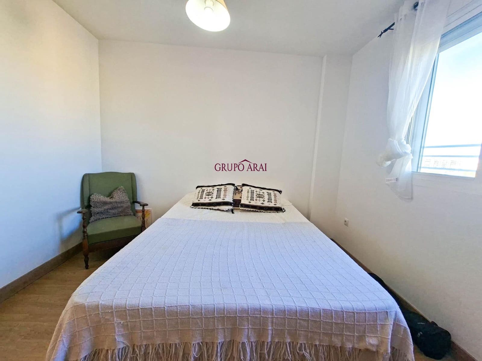 Piso de 3 habitaciones en Playa de San Juan en venta con piscina - 429.000 € (Ref: 9627782)