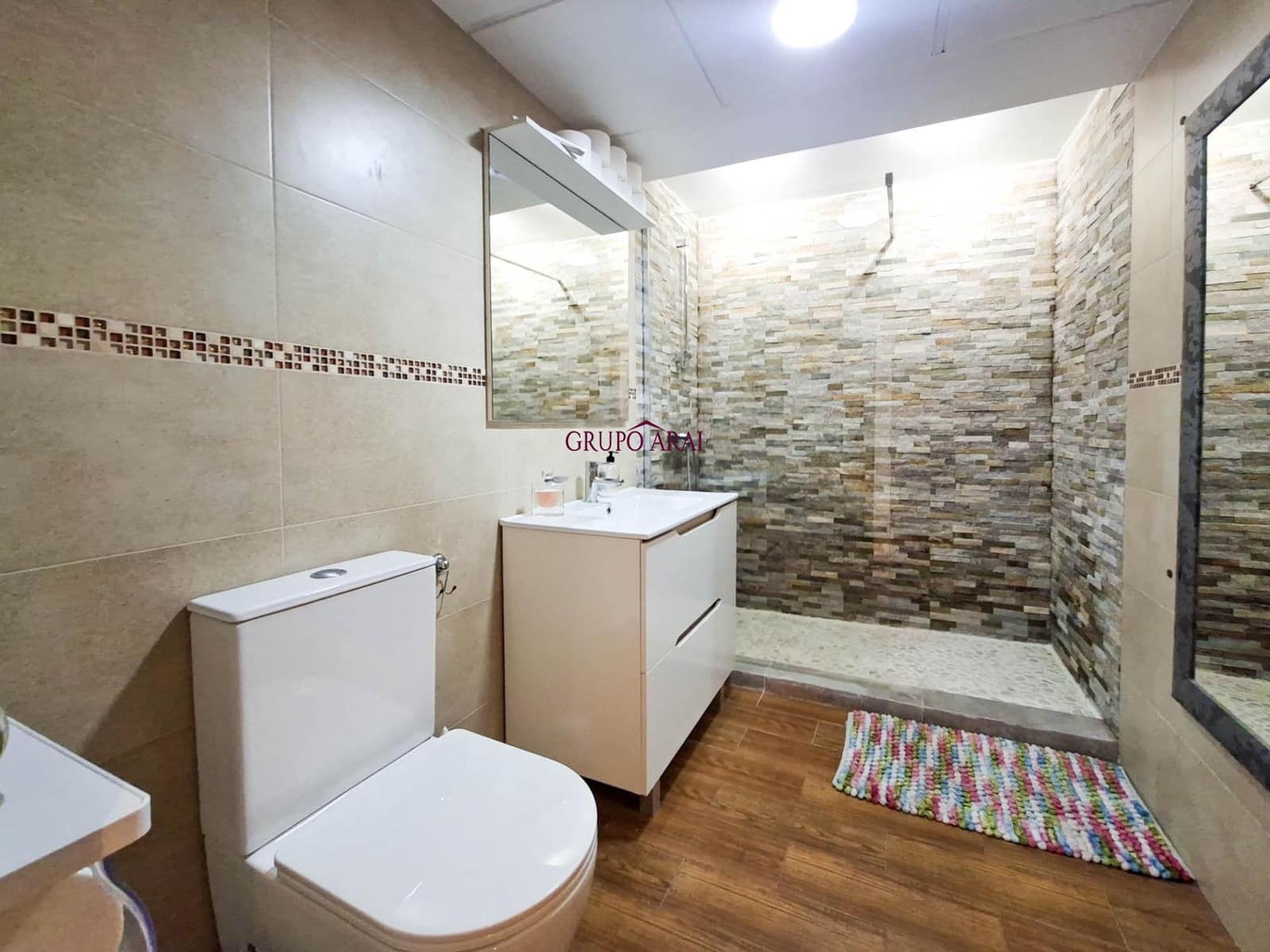 Piso de 3 habitaciones en Playa de San Juan en venta con piscina - 429.000 € (Ref: 9627782)