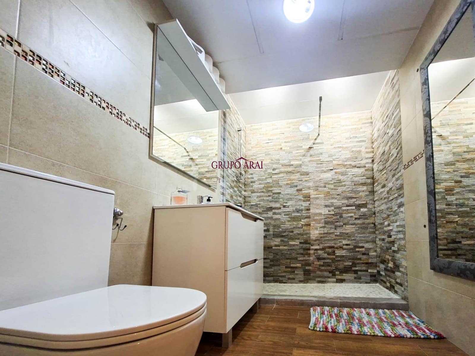 Piso de 3 habitaciones en Playa de San Juan en venta con piscina - 429.000 € (Ref: 9627782)